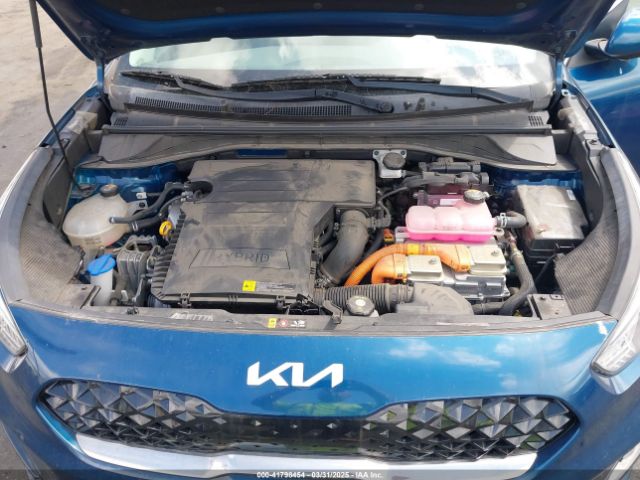 KNDCB3LC1N5499089 KIA Niro Lxs