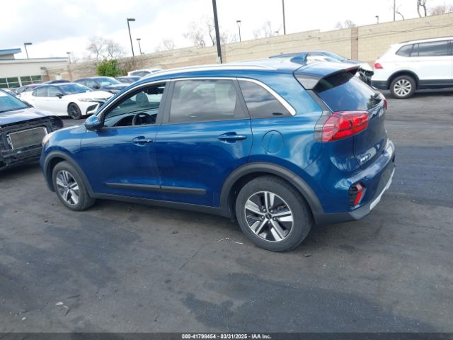 KNDCB3LC1N5499089 KIA Niro Lxs