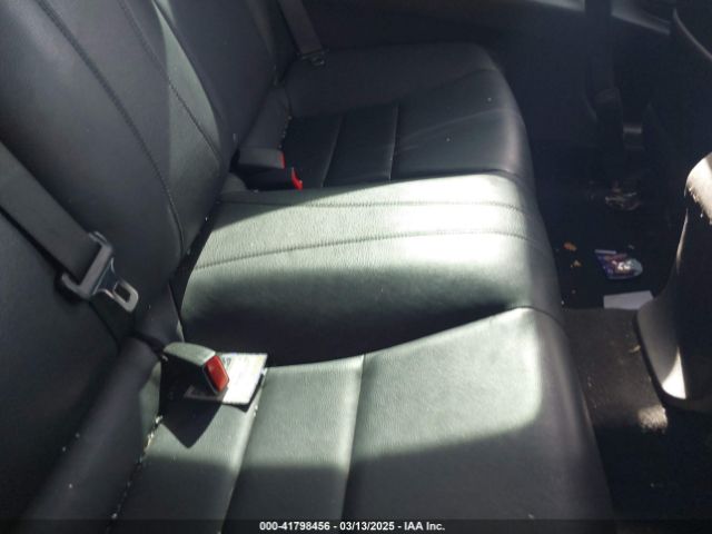 1HGCT2B88EA000415 Honda Accord Ex-l V-6