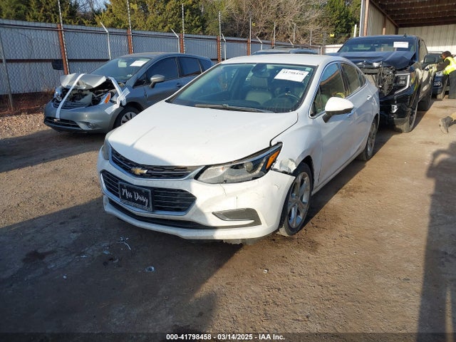 1G1BF5SM9J7199166 Chevrolet Cruze Premier Auto