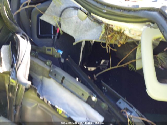 5TFUY5F17MX989323 Toyota Tundra Sr5