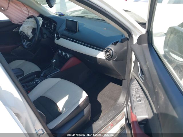 2016 MAZDA CX-3 JM1DKBD72G0116048 Photo 4