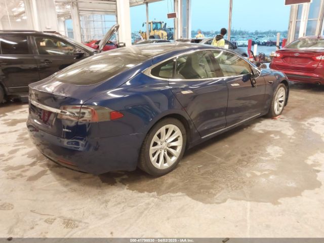 2018 TESLA MODEL S 5YJSA1E24JF276044 Photo 3