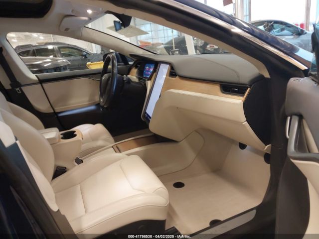 2018 TESLA MODEL S 5YJSA1E24JF276044 Photo 4