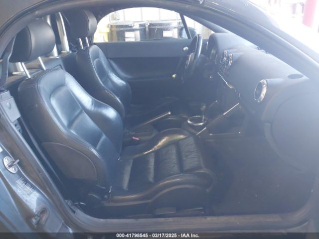 2003 AUDI TT TRUTC28N431005447 Photo 4