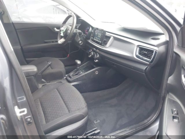 3KPA24AB4KE177733 KIA RIO S