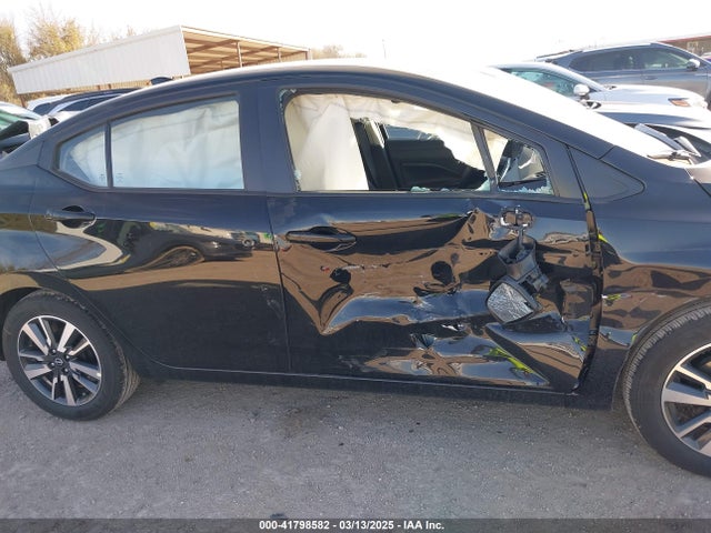 3N1CN8EV5SL832380 Nissan Versa 1.6 Sv