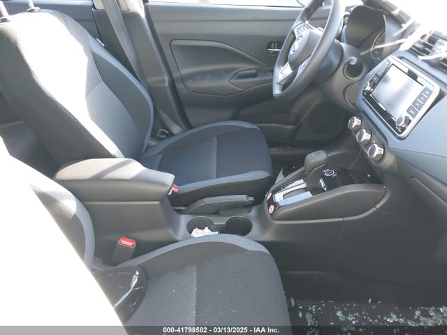 3N1CN8EV5SL832380 Nissan Versa 1.6 Sv