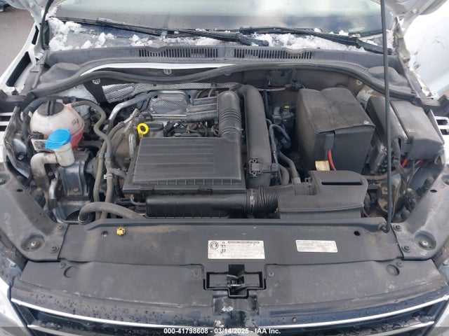 3VWB67AJ4GM375580 Volkswagen Jetta