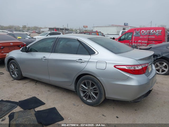 4T1BF1FKXHU279513 Toyota CAMRY SE