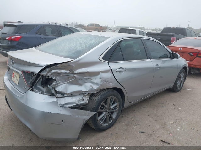 4T1BF1FKXHU279513 Toyota CAMRY SE