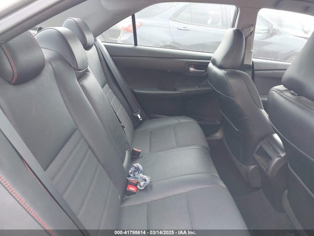 4T1BF1FKXHU279513 Toyota CAMRY SE
