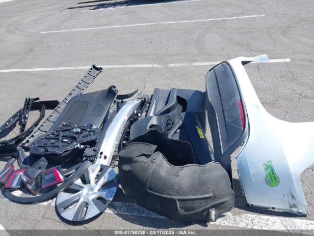 7SAYGDEE2PF632121 Tesla Model Y Awd/long Range Dual Motor All-wheel Drive
