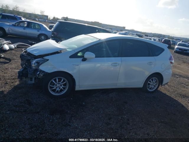 JTDZN3EU4HJ056177 Toyota Prius V Three