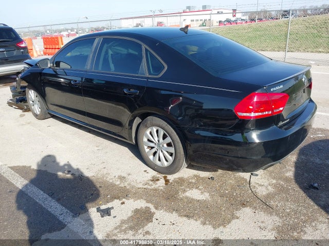 1VWAH7A38EC010129 Volkswagen Passat 2.5l Wolfsburg Edition