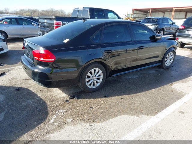 1VWAH7A38EC010129 Volkswagen Passat 2.5l Wolfsburg Edition