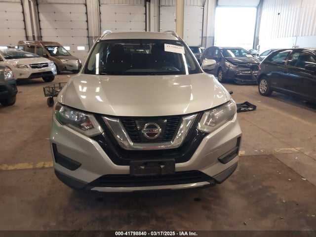 JN8AT2MV7HW282129 Nissan ROGUE SV
