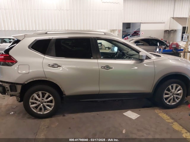 JN8AT2MV7HW282129 Nissan ROGUE SV