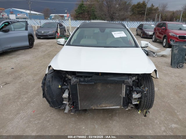 WDCTG4GB5KU019088 Mercedes-Benz Gla 250 4matic