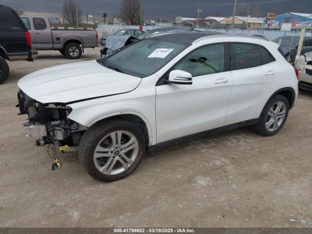 2019 MERCEDES-BENZ GLA 250 WDCTG4GB5KU019088 Photo 1