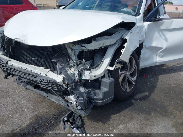 1HGCR2F38HA140773 Honda ACCORD LX