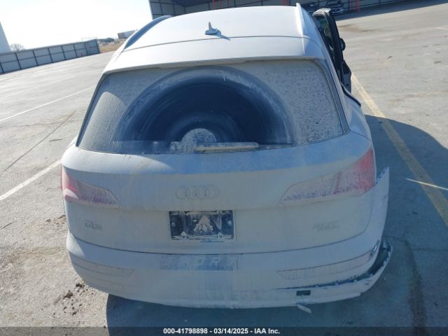 WA1ANAFY4J2118996 Audi Q5 2.0t Premium/2.0t Tech Premium