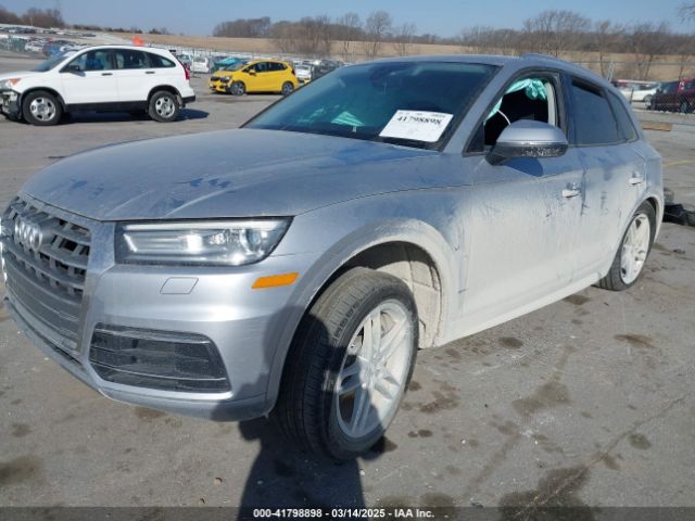 WA1ANAFY4J2118996 Audi Q5 2.0t Premium/2.0t Tech Premium