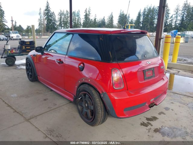 2002 MINI COOPER S WMWRE33462TD50713 Photo 2
