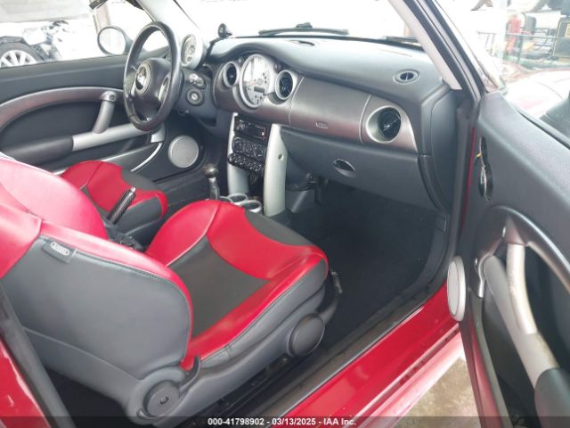 2002 MINI COOPER S WMWRE33462TD50713 Photo 4
