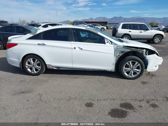 Продажа на аукционе авто 2013 Hyundai Sonata Limited, vin: 5NPEC4AC5DH639688, номер лота: 41798908