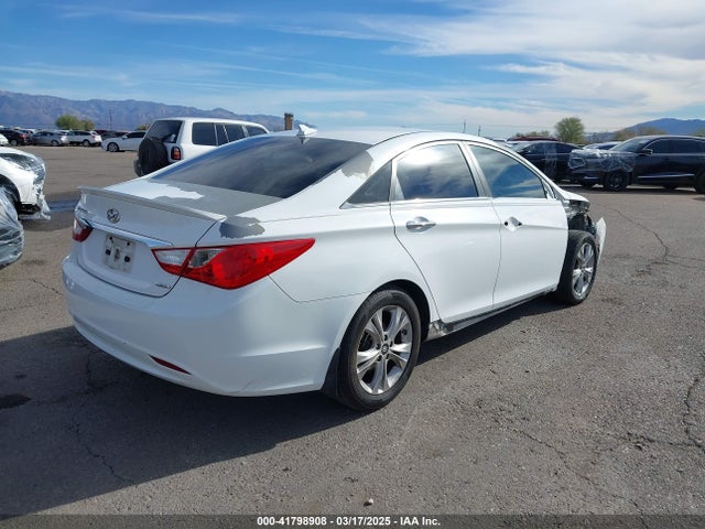 Продажа на аукционе авто 2013 Hyundai Sonata Limited, vin: 5NPEC4AC5DH639688, номер лота: 41798908