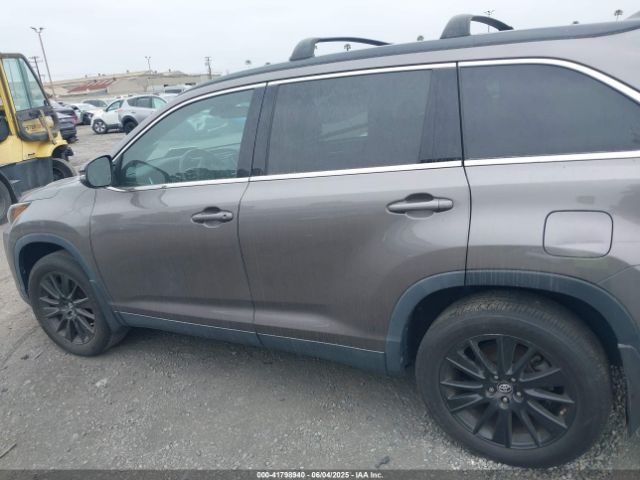 5TDKZRFH8KS574152 Toyota Highlander Se