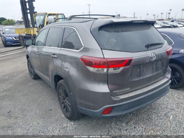 5TDKZRFH8KS574152 Toyota Highlander Se