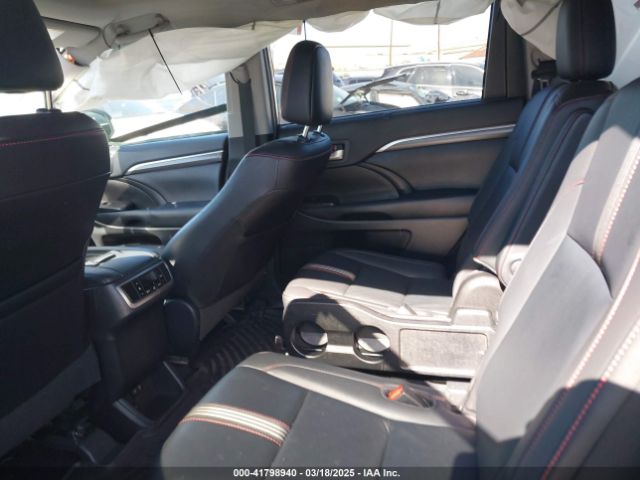 5TDKZRFH8KS574152 Toyota Highlander Se