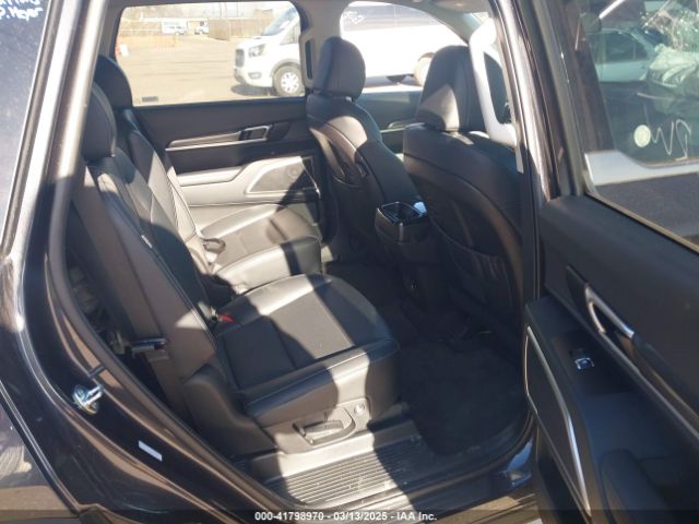 5XYP6DGC3SG587327 KIA Telluride S