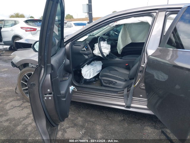 4T1G11AK6RU900260 Toyota CAMRY SE