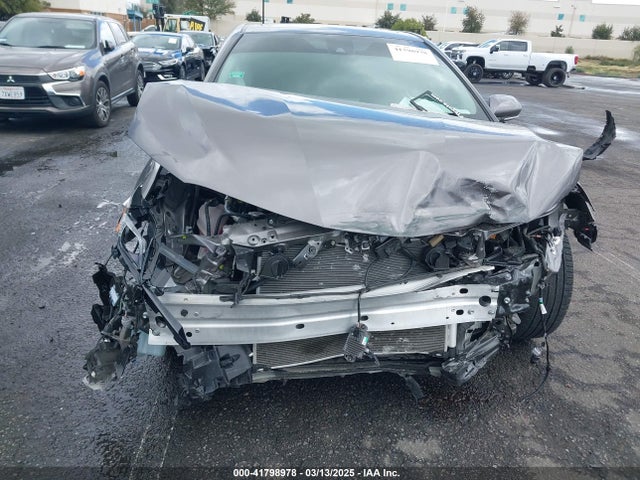 4T1G11AK6RU900260 Toyota CAMRY SE
