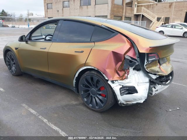 7SAYGDEF4PF738885 Tesla Model Y Performance Dual Motor All-wheel Drive