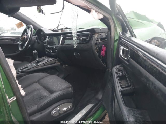 2020 PORSCHE MACAN WP1AB2A5XLLB32219 Photo 4