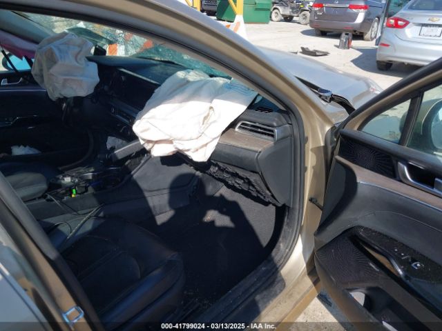 2021 KIA K5 5XXG34J28MG039436 Photo 4