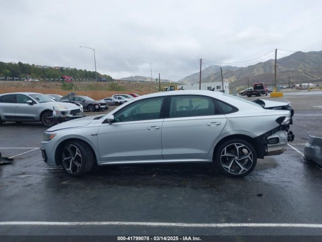 1VWMA7A31LC014540 Volkswagen Passat 2.0t R-line