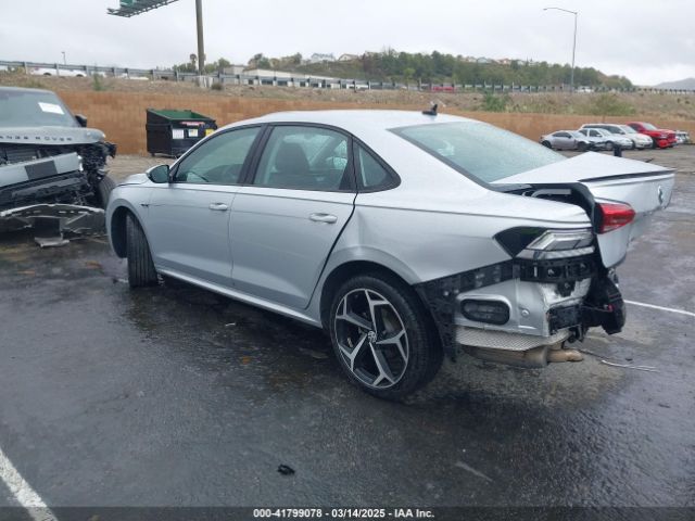1VWMA7A31LC014540 Volkswagen Passat 2.0t R-line