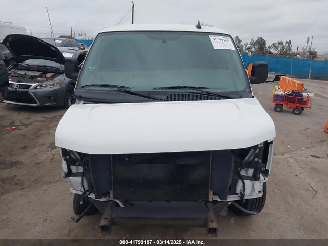 1GCWGAFP6K1243793 Chevrolet Express 2500 Work Van