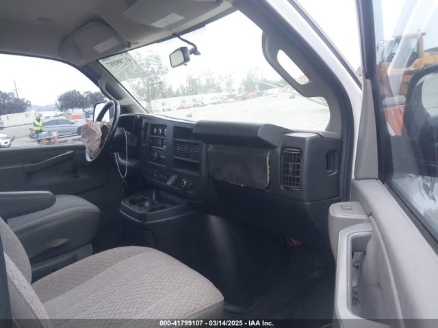 1GCWGAFP6K1243793 Chevrolet Express 2500 Work Van