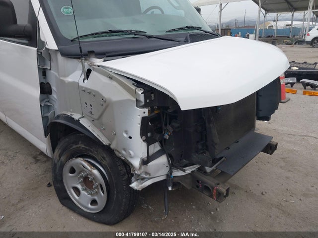 1GCWGAFP6K1243793 Chevrolet Express 2500 Work Van