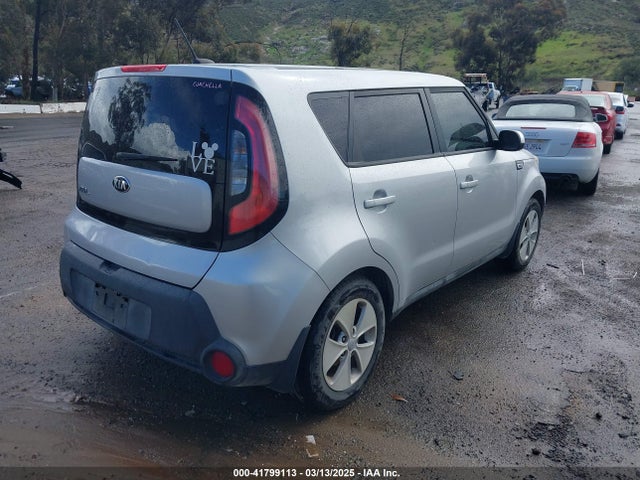 KNDJN2A25G7854758 KIA Soul