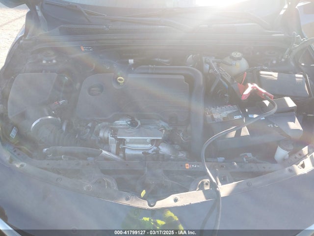 1G1ZD5ST0NF160778 Chevrolet Malibu Fwd Lt