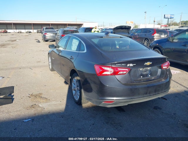 1G1ZD5ST0NF160778 Chevrolet Malibu Fwd Lt