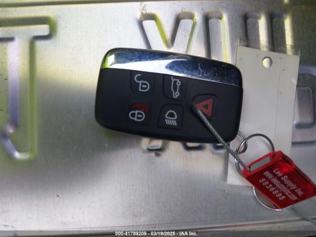 2019 LAND ROVER RANGE ROVER VELAR SALYB2EX3KA787594 Photo 10
