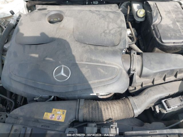 WDCTG4EBXJJ491239 Mercedes-Benz GLA 250